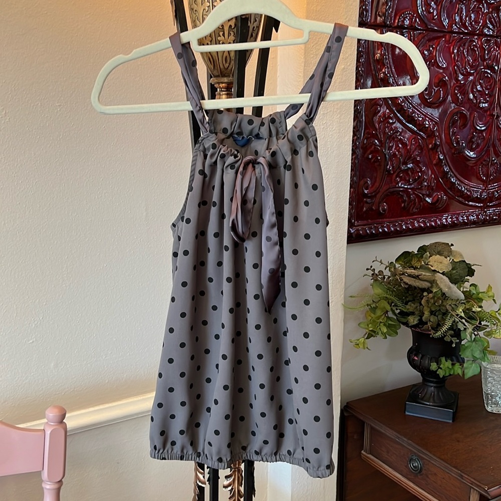 Charcoal with black polka dots, tires in front